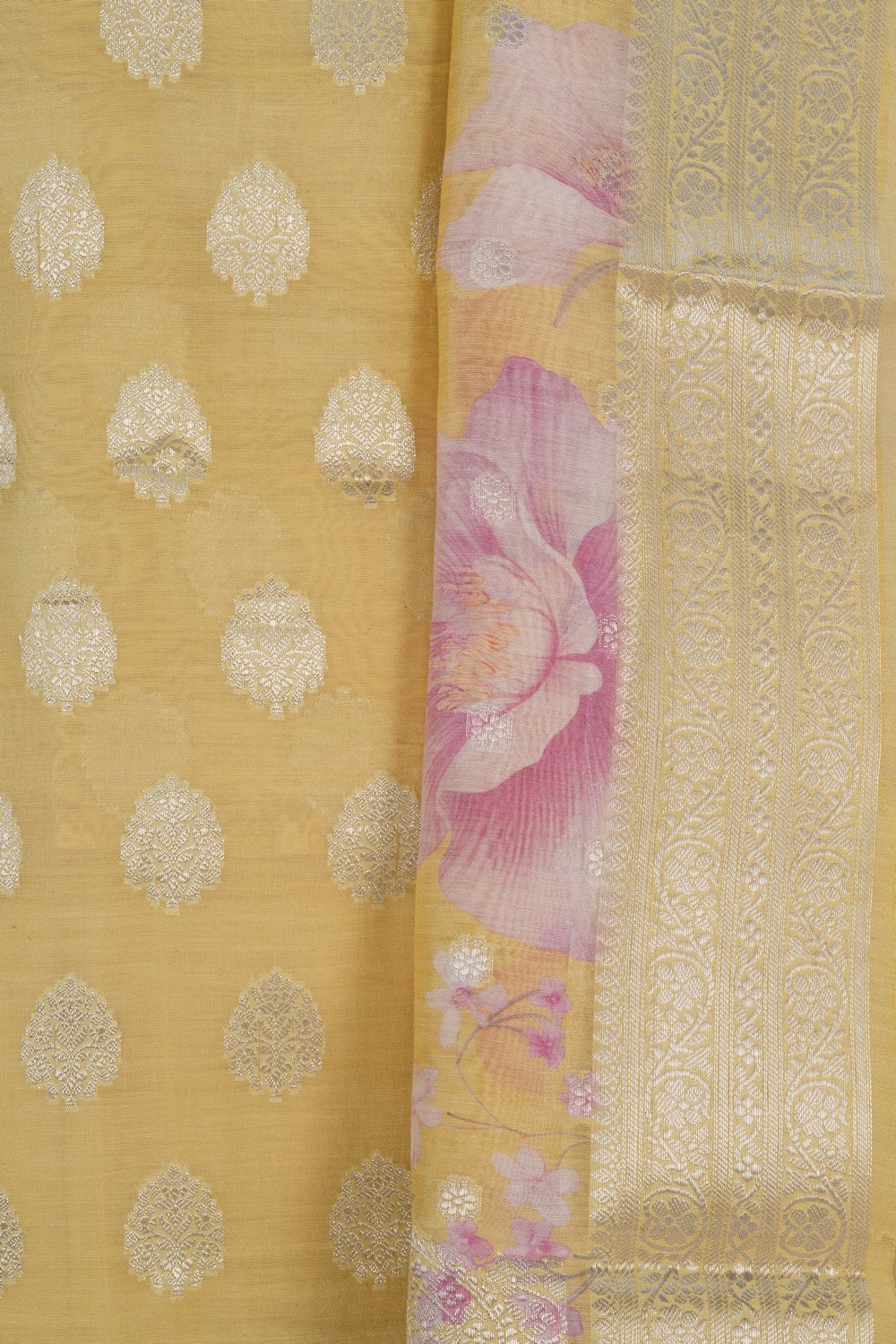 Unstitched Suit Set Fabric (3 Pcs Set)