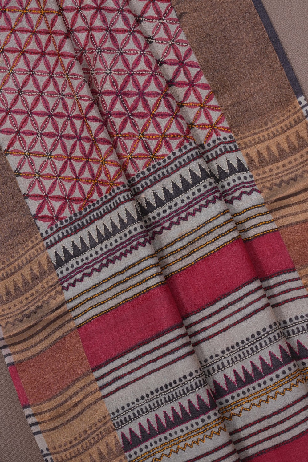 Image of A Tussar Floral Printed Saree