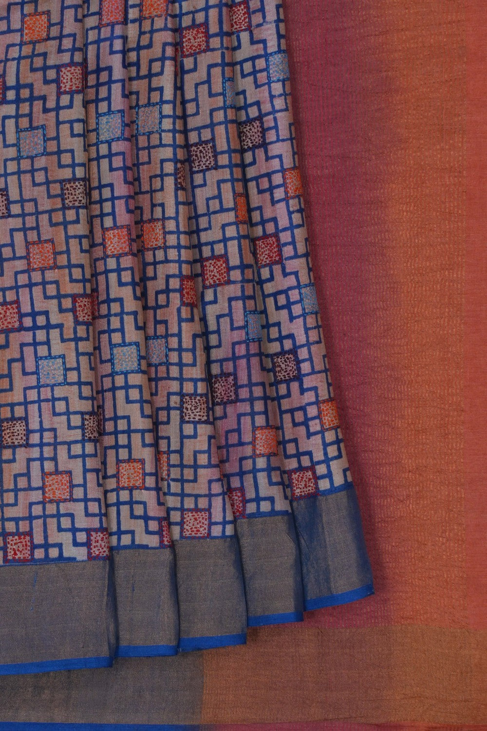 Image of A Tussar Geometric Printed Saree
