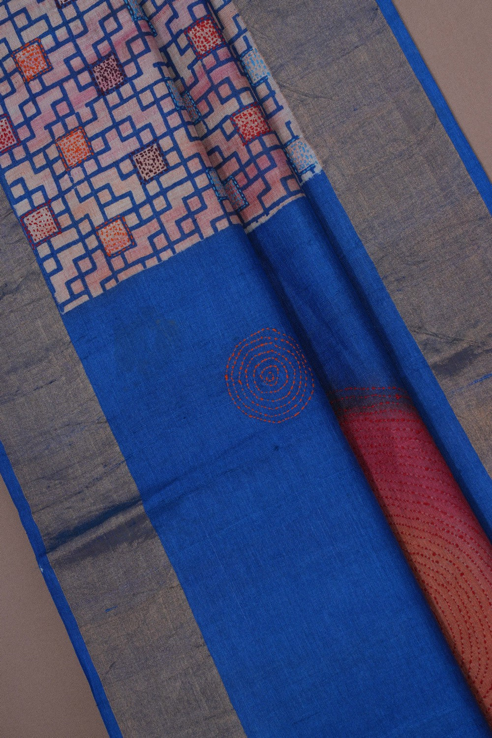 Image of A Tussar Geometric Printed Saree
