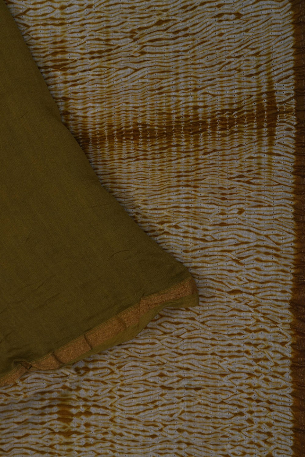 Image of Shibori Print Saree