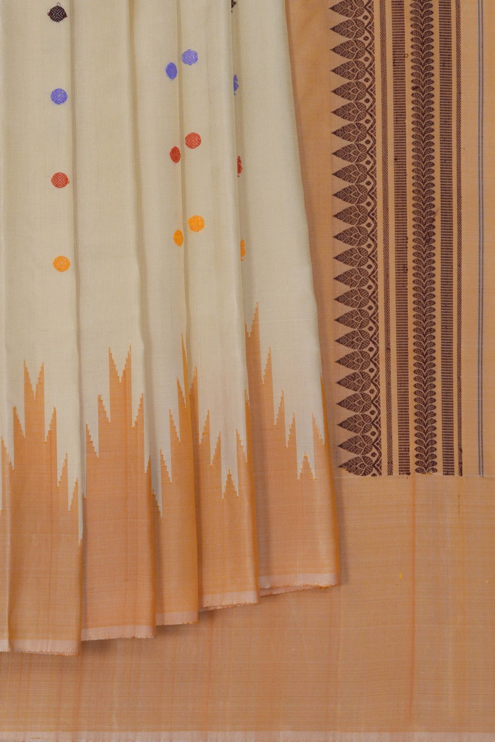 Image of Gadwal Silk Off-White Saree