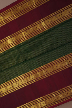 Image of Gadwal Pattu Green Saree