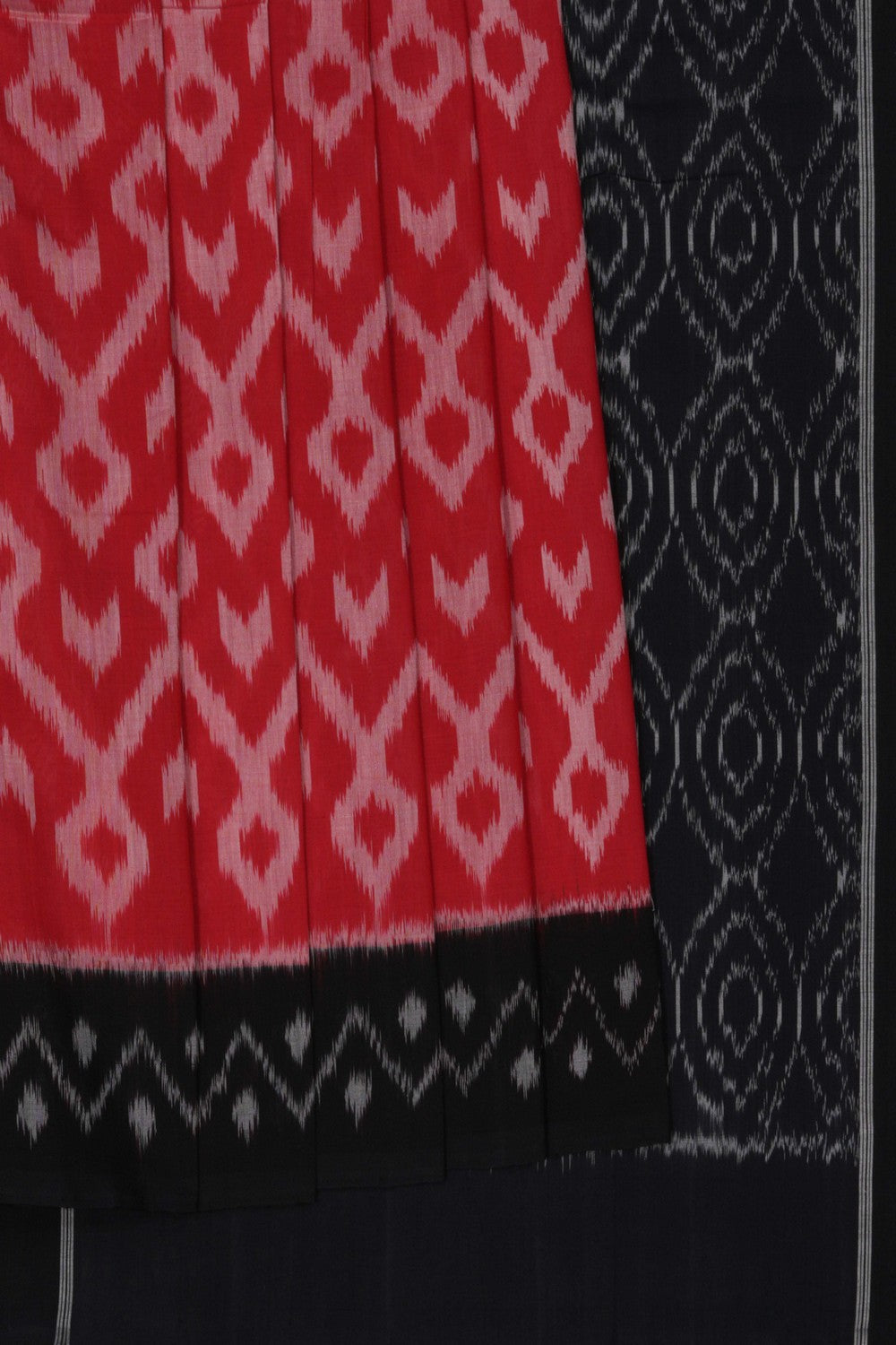 Image of Pochampally Ikat Saree