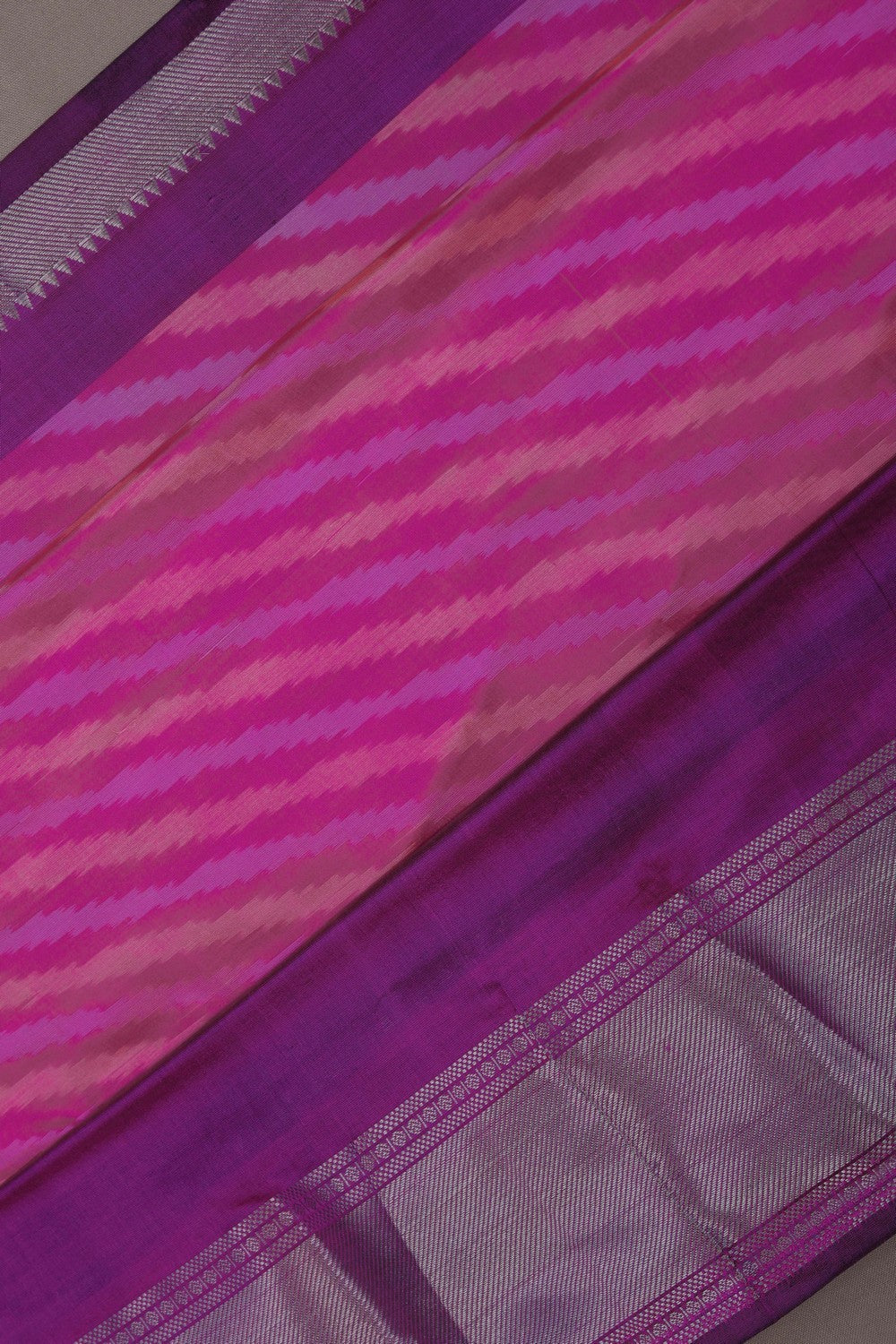 Image of Mangalgiri Silk Pink Saree