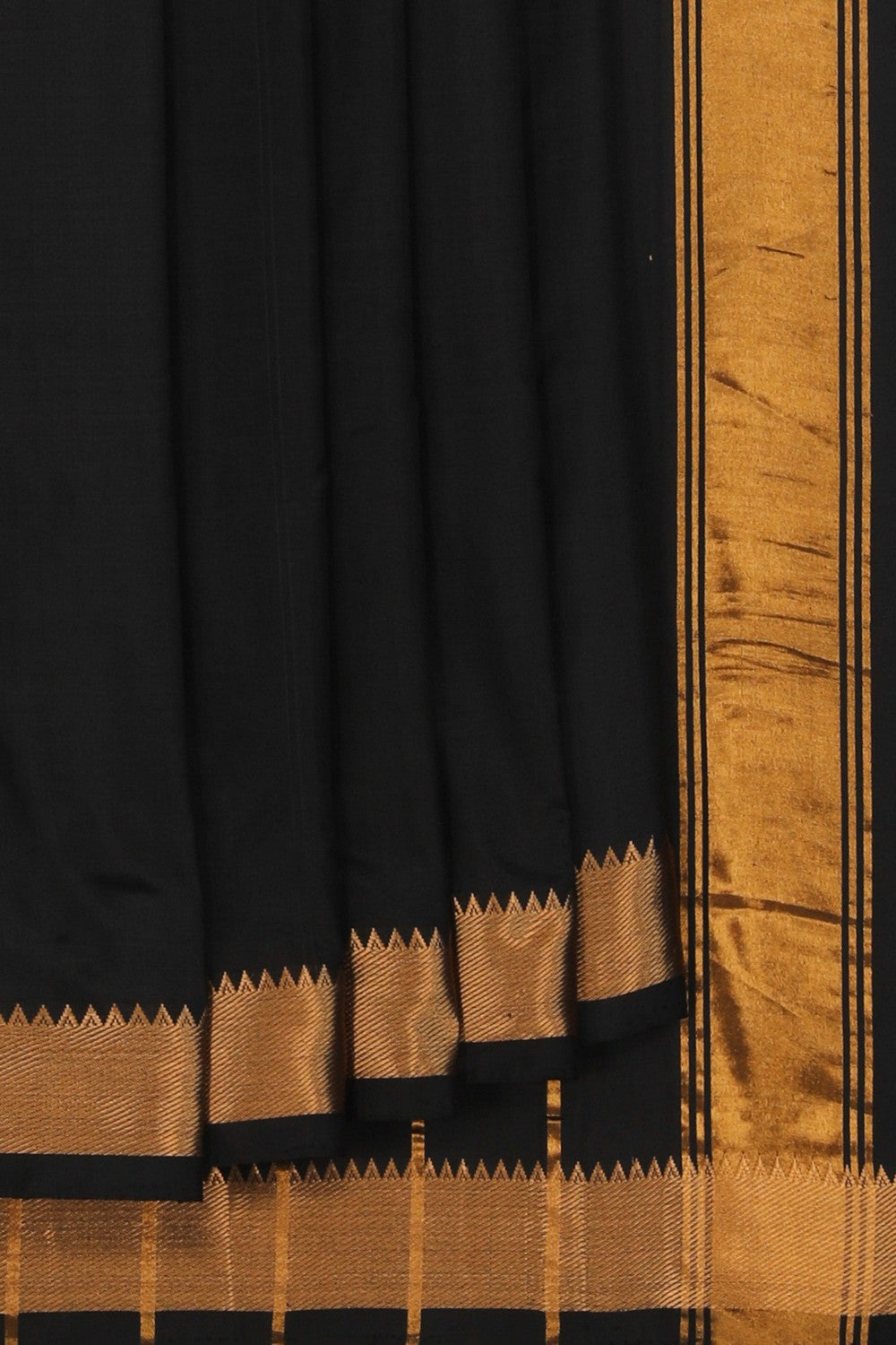 Image of Mangalgiri Silk Black Saree