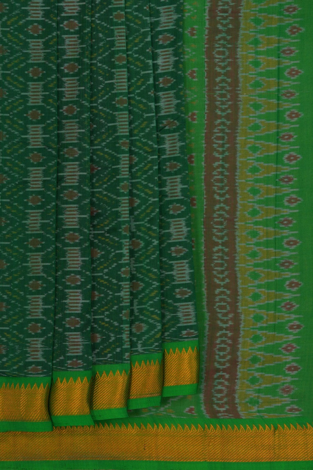Image of Mangalgiri Silk Green Saree