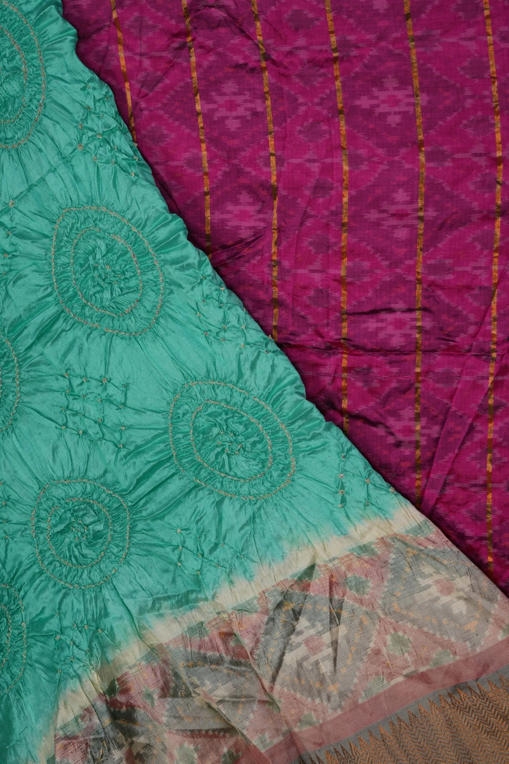 Image of Bandhani Saree With Patola Border