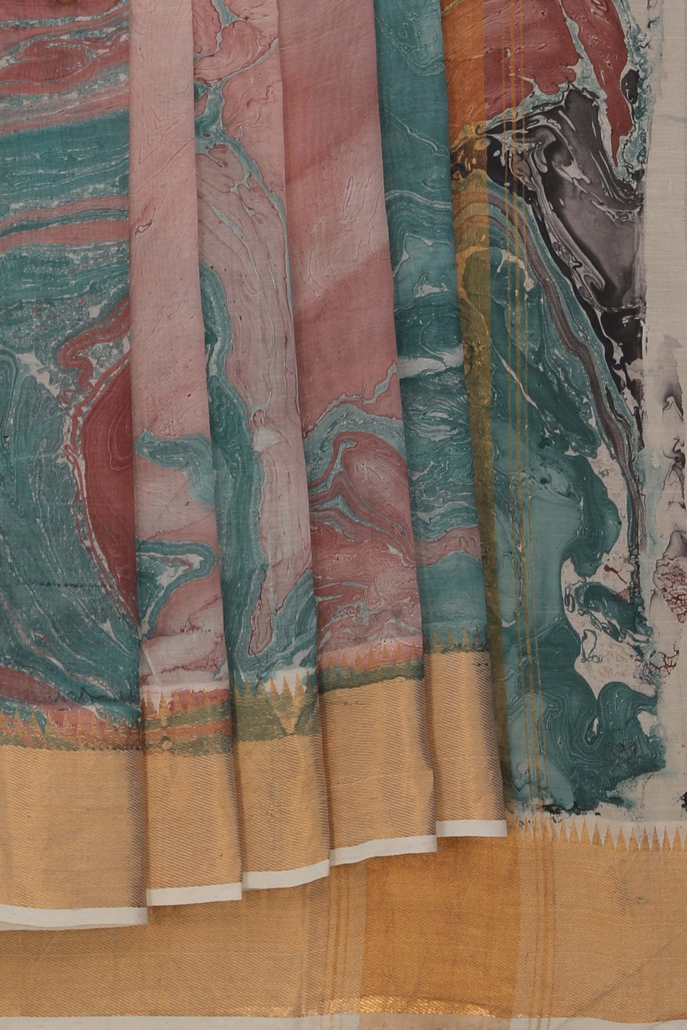 Image of Mangalgiri Silk Saree With Modern Art Print