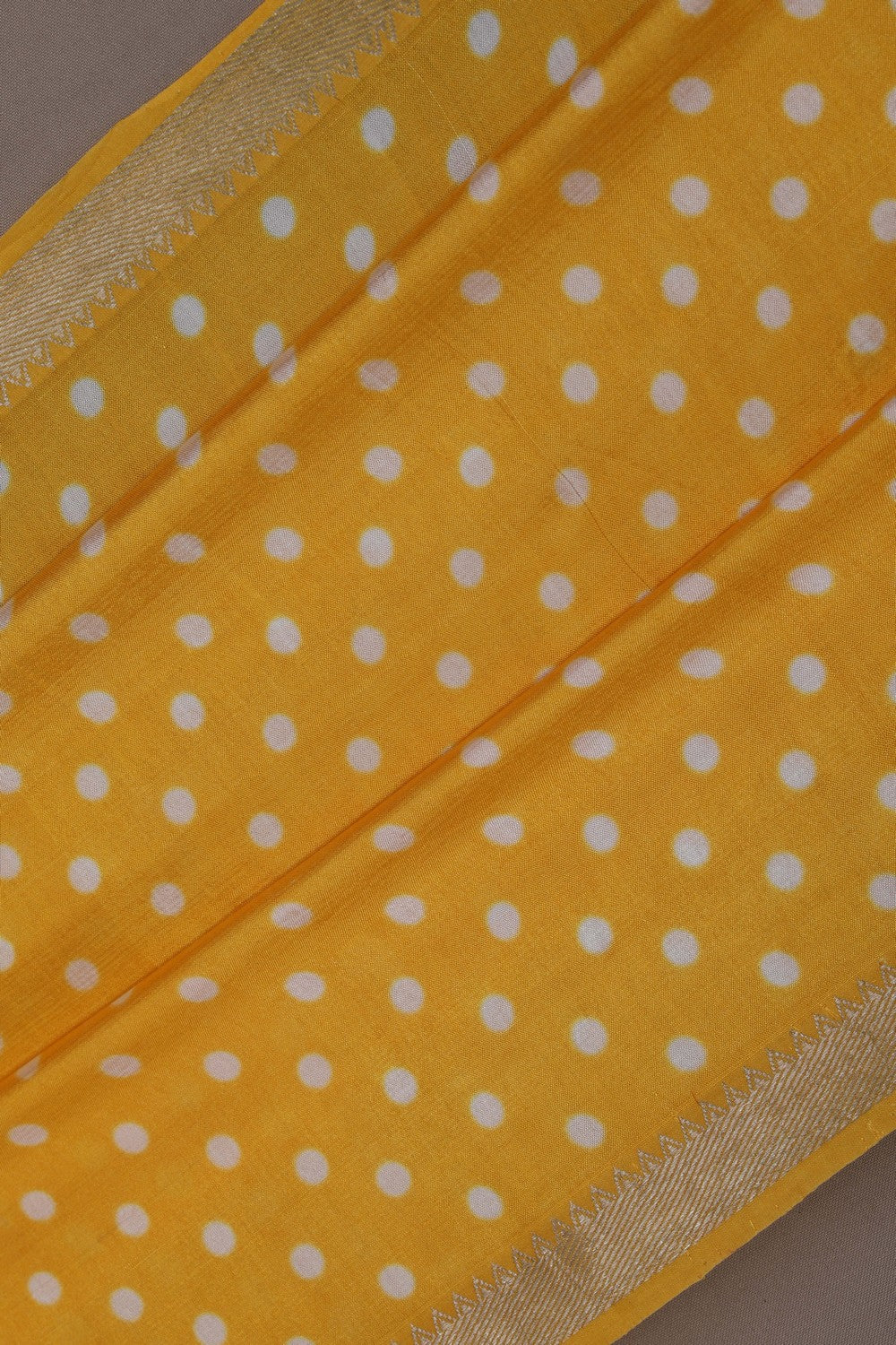 Image of Mangalgiri Silk Yellow Saree