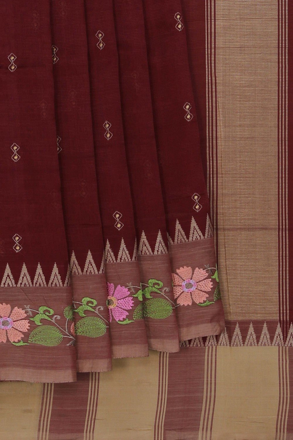 Image of Mangalgiri Silk Maroon Saree