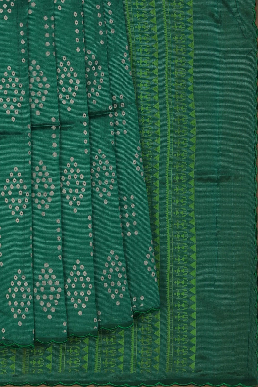 Image of Mangalgiri Silk Green Saree