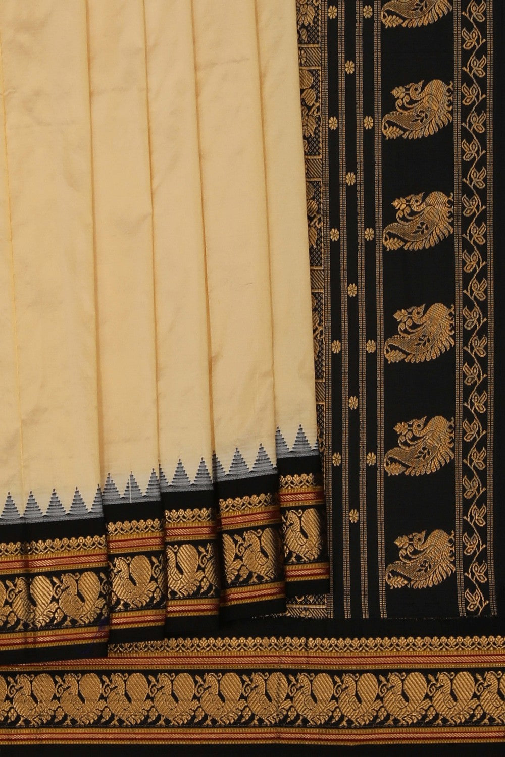 Image of Narayanpet Silk Beige Saree
