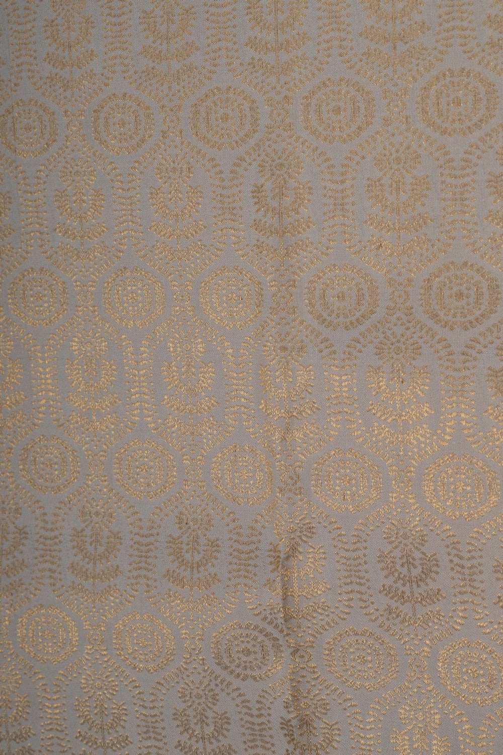 Kanchipattu An Ethereal Pearl-White Saree
