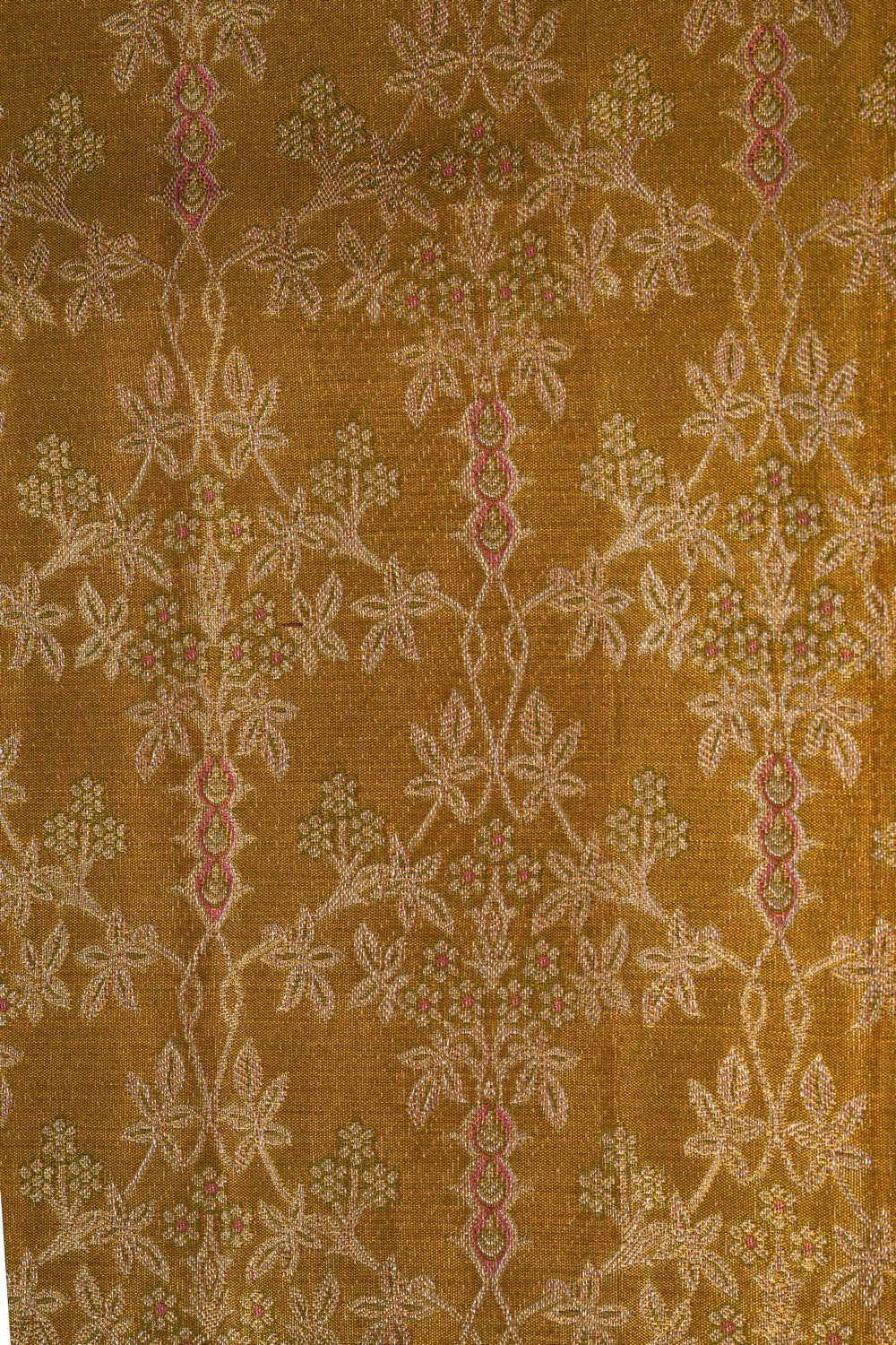 Kanchipattu Tissue Brocade Gold Saree