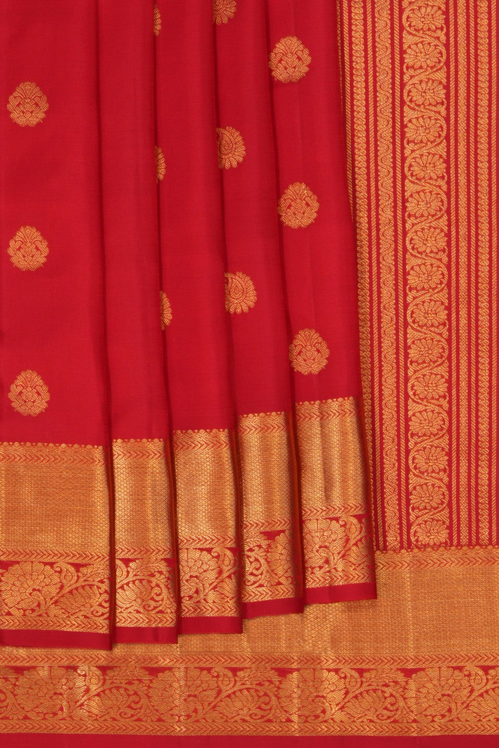 Kanchipattu Red Saree