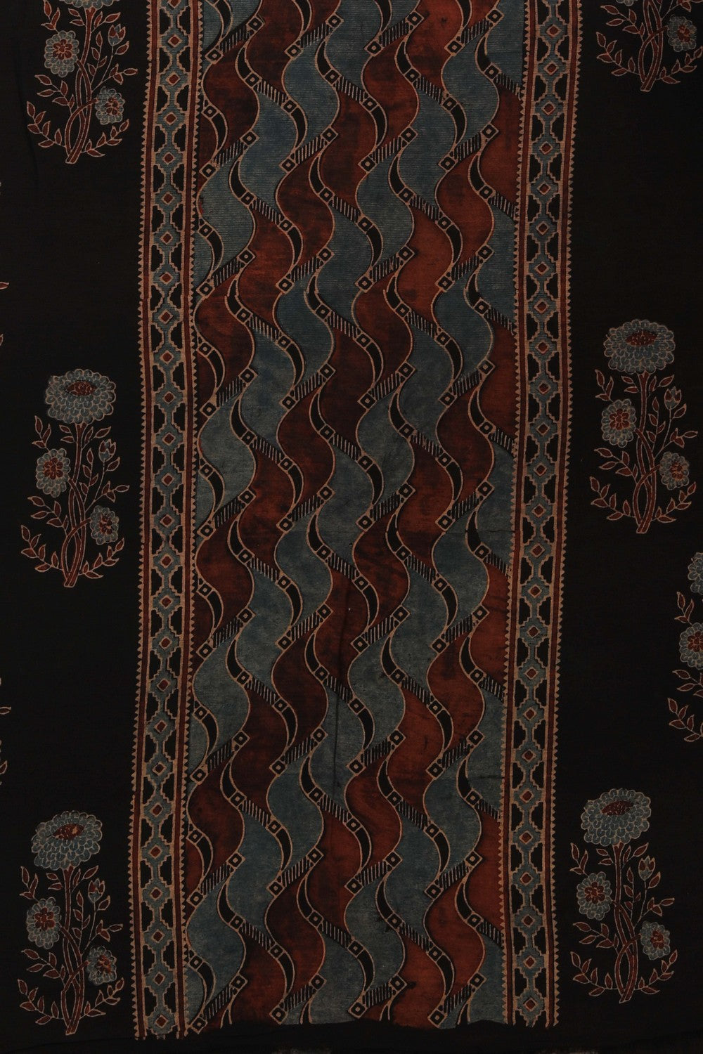 Image of Unstitched Suit Set Fabric (3 Pcs Set)