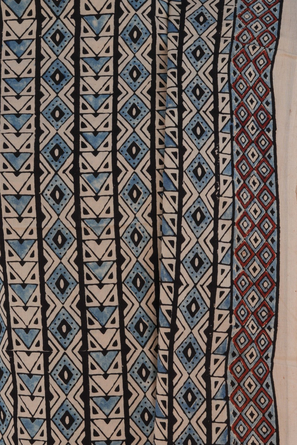 Unstitched Suit Set Fabric (3 Pcs Set)