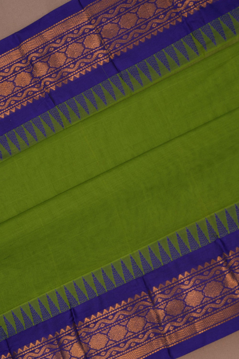 Gadwal Cotton Green Saree