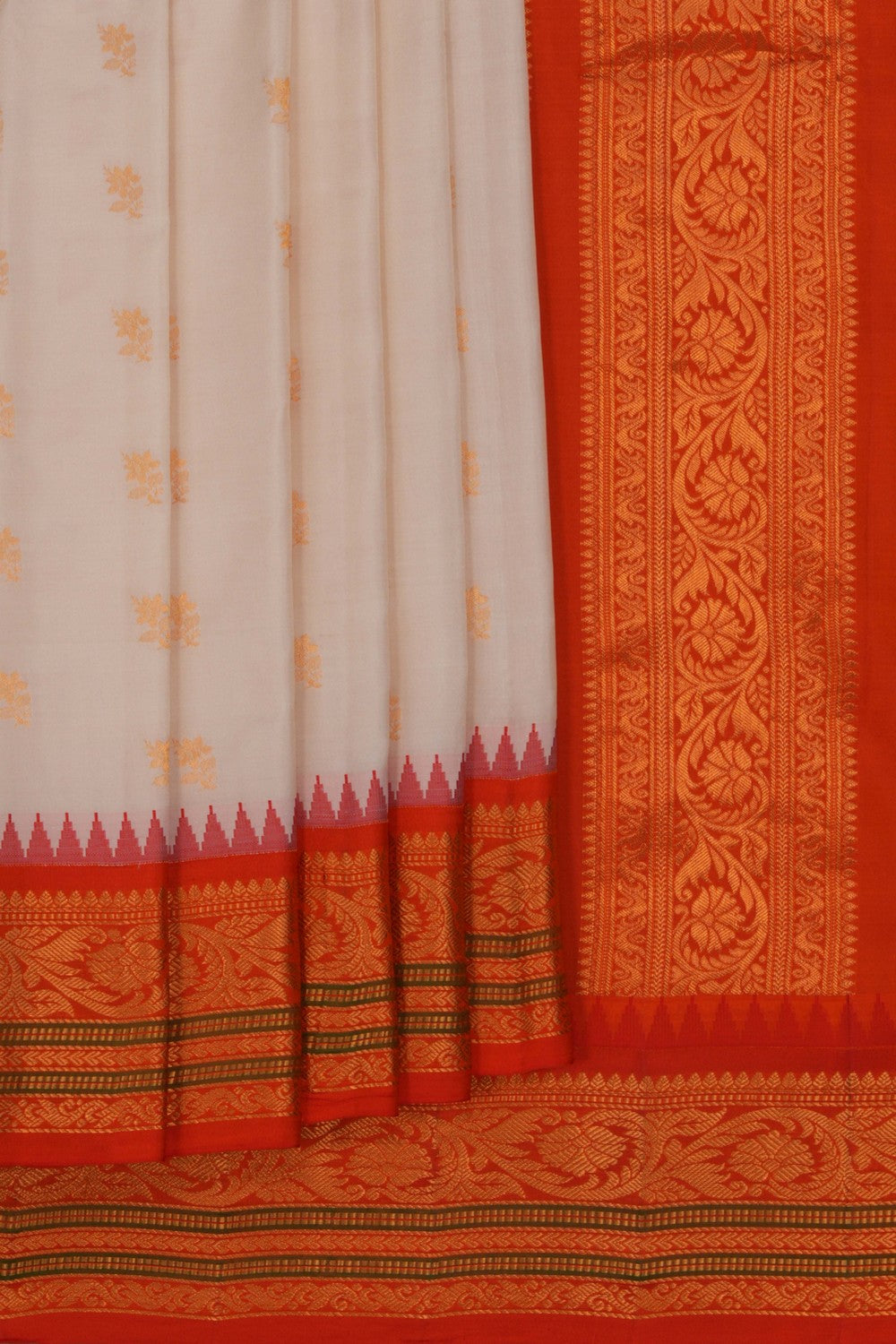 Gadwal Silk Off-White Saree