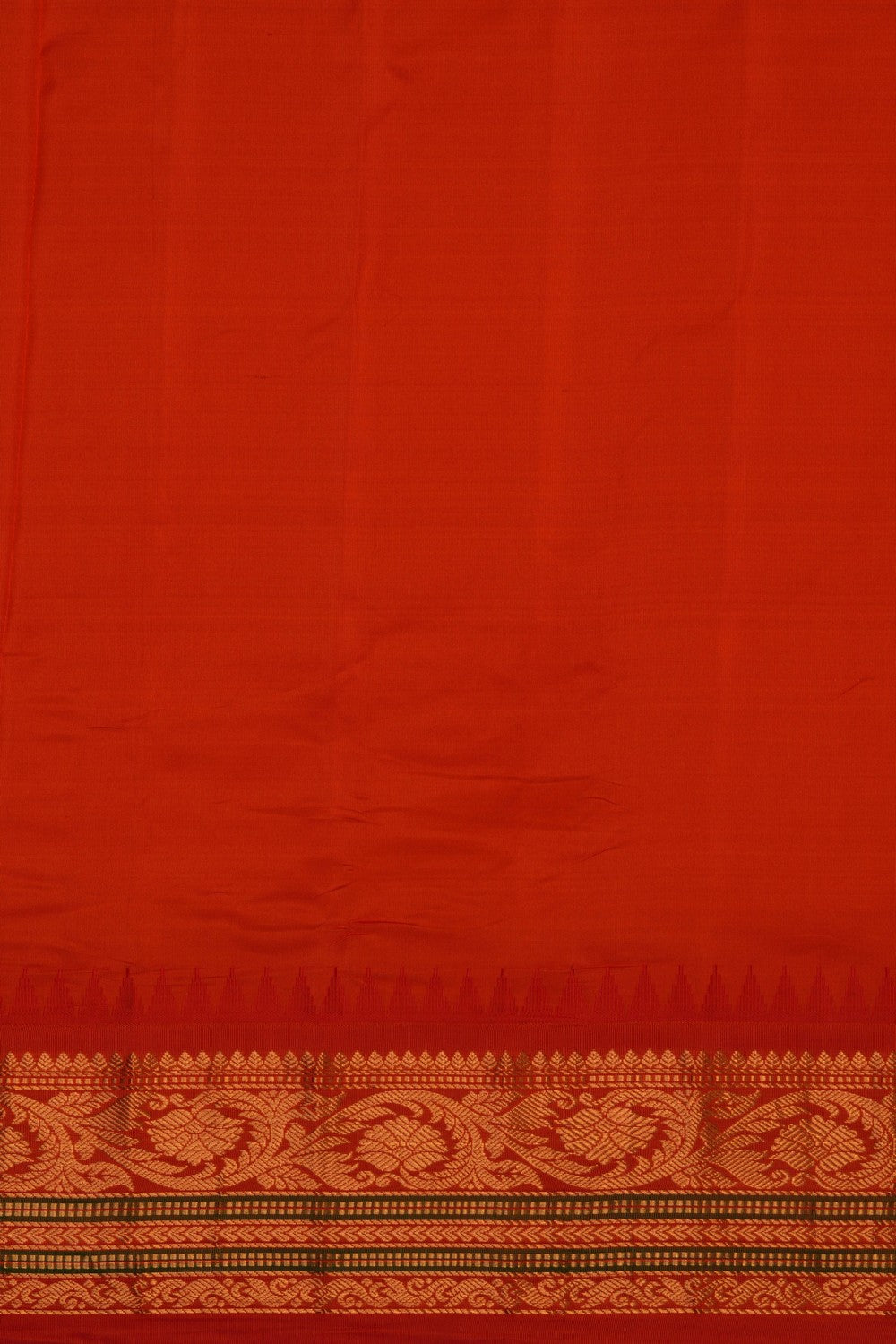 Gadwal Silk Off-White Saree