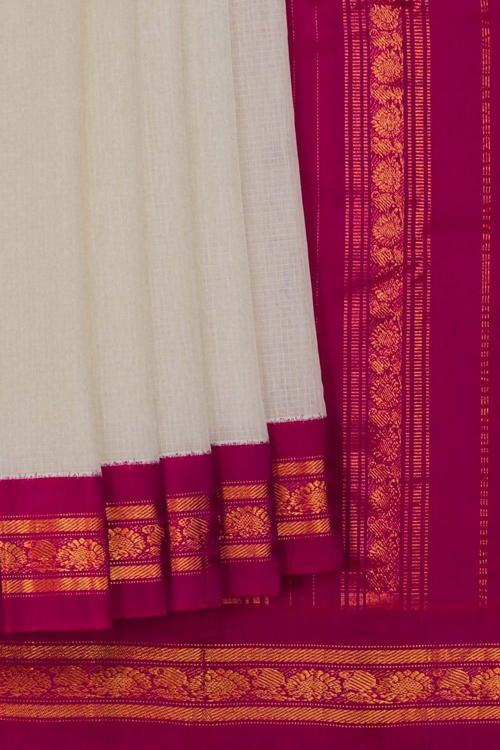 Image of Gadwal Cotton Off-White Saree