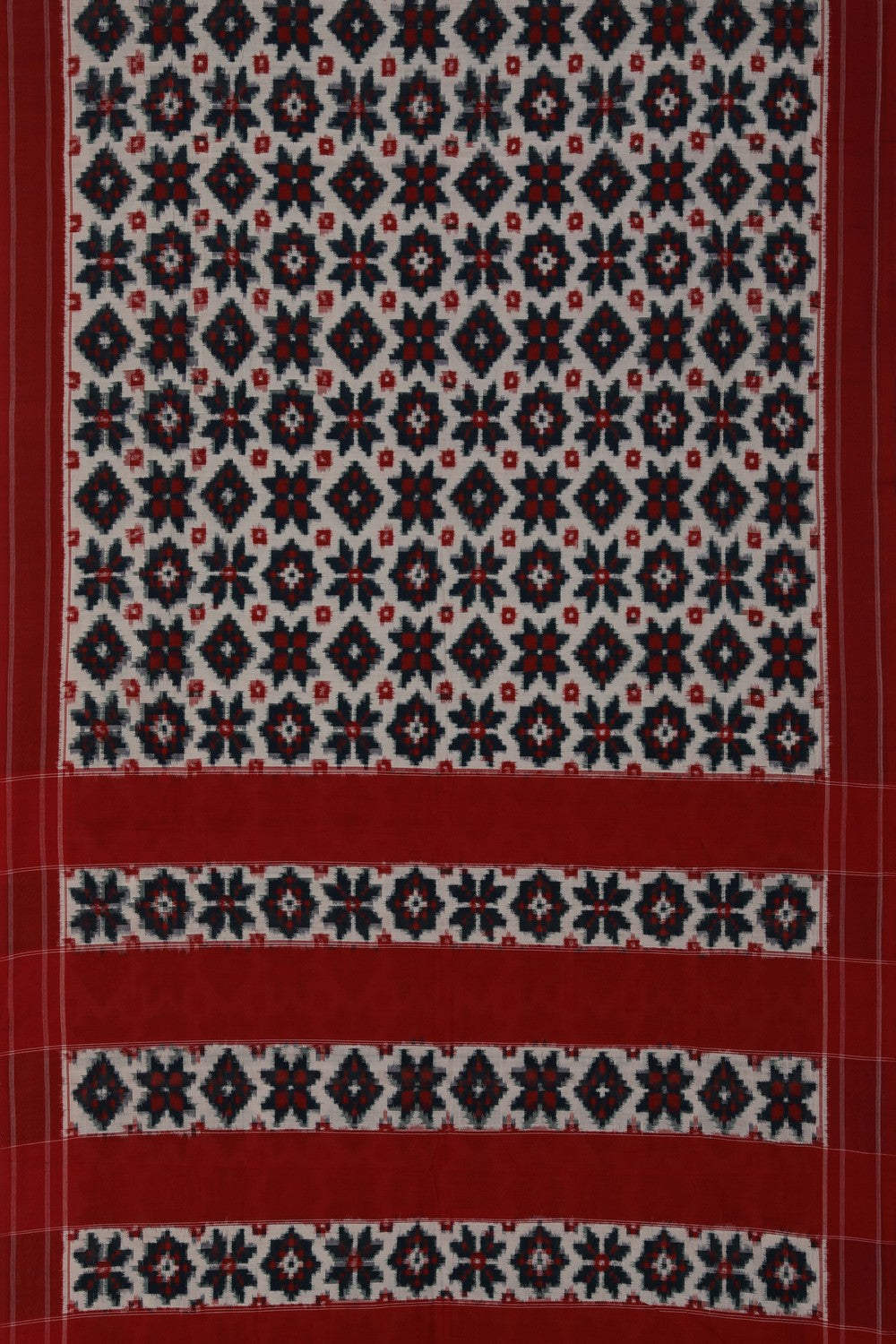 Pochampally Ikat Off-White Saree