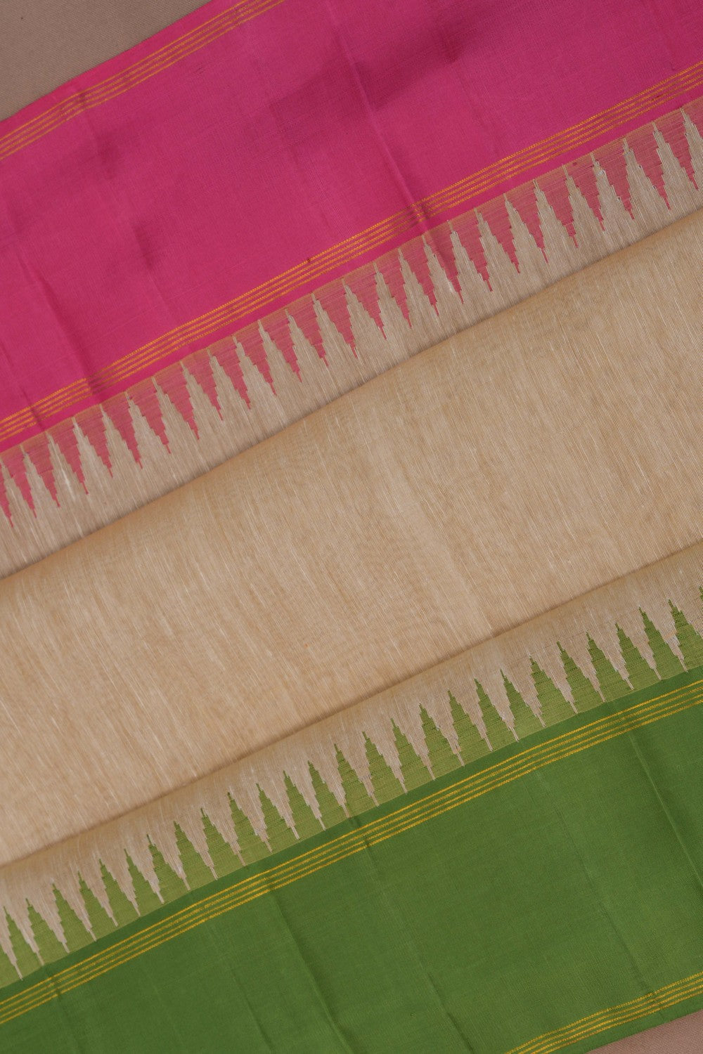 Image of Arani Linen Silk Off-White Saree