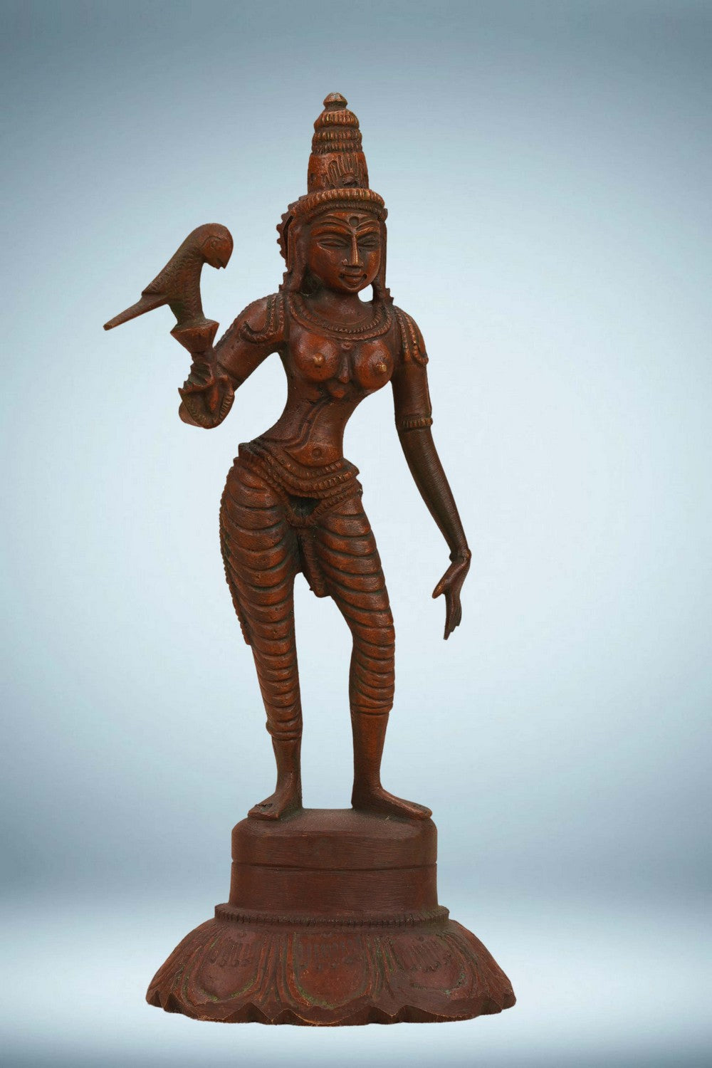 Image of A bronze ( panchaloha) idol of Goddess Meenakshi