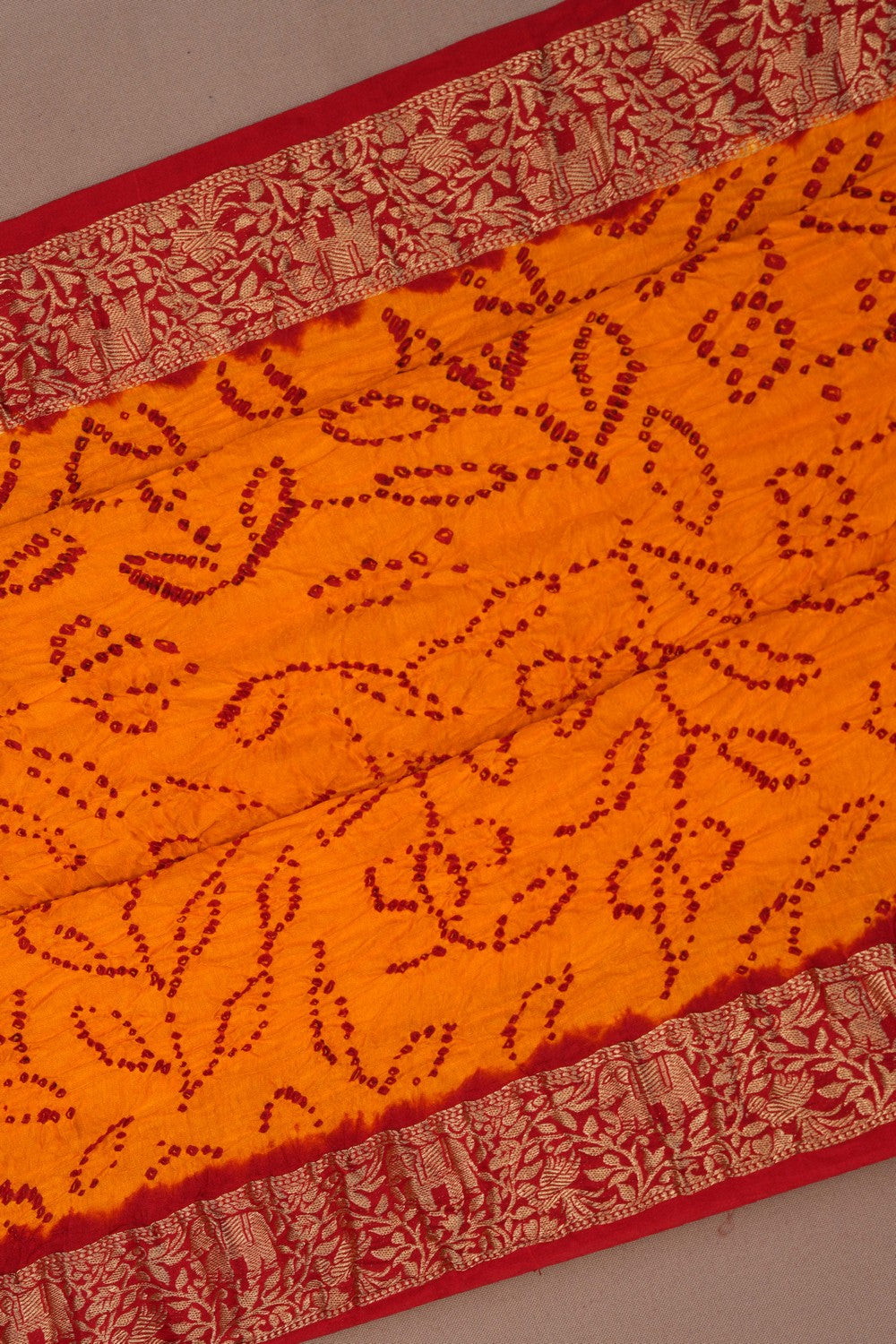 Bandhani Saree With Zari Border