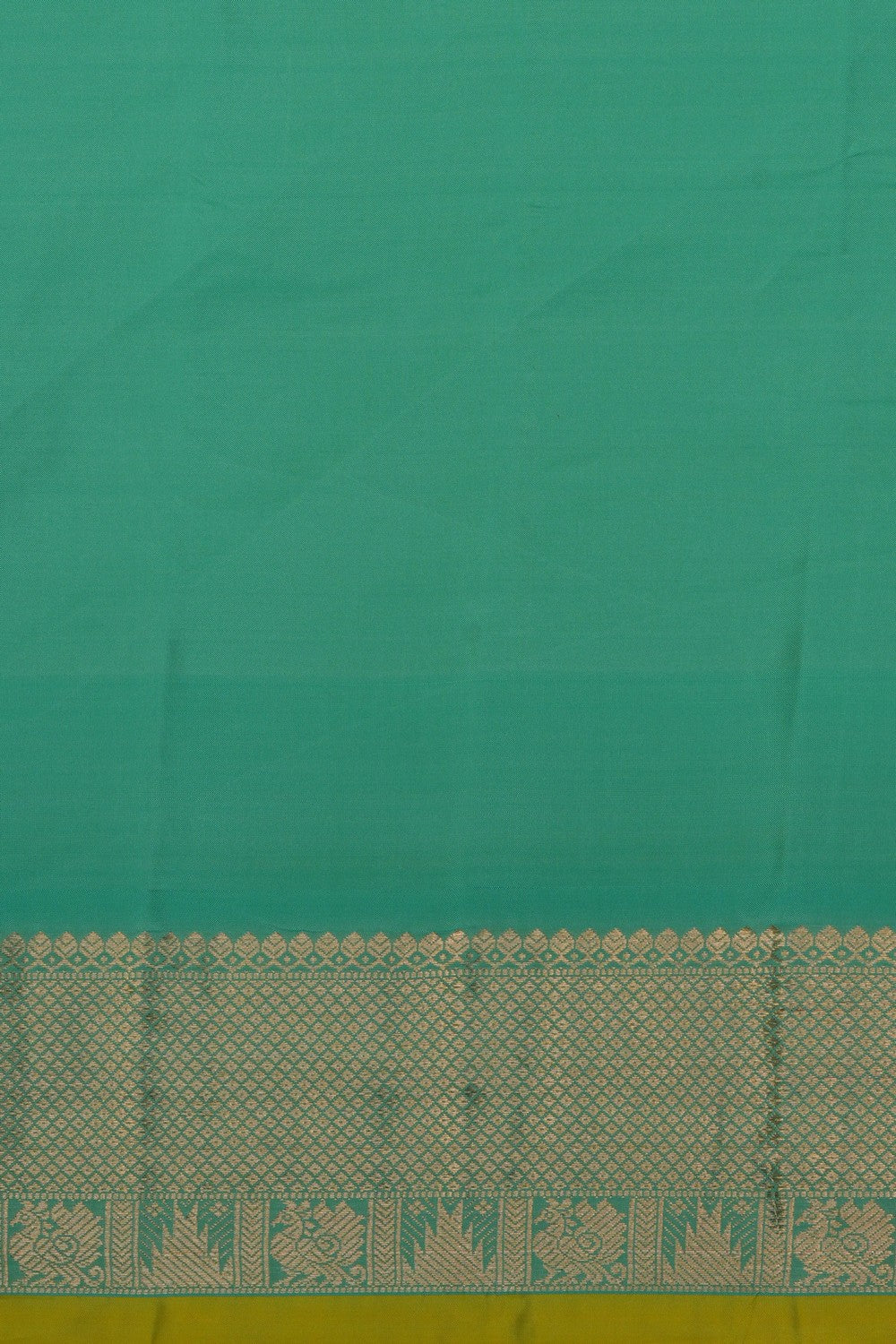 Image of Gadwal Silk Red Saree