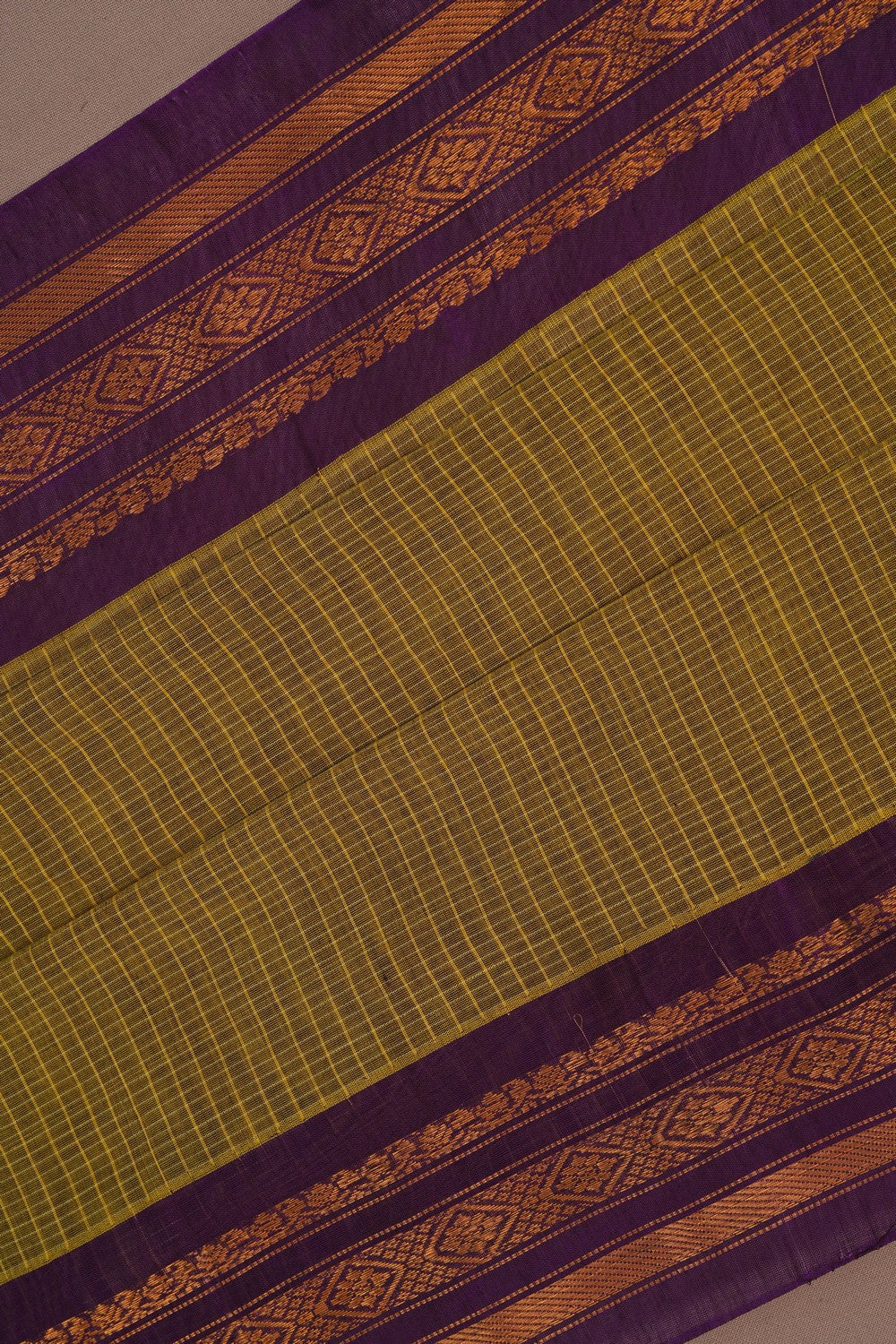 Image of Gadwal Cotton Silk Green Saree