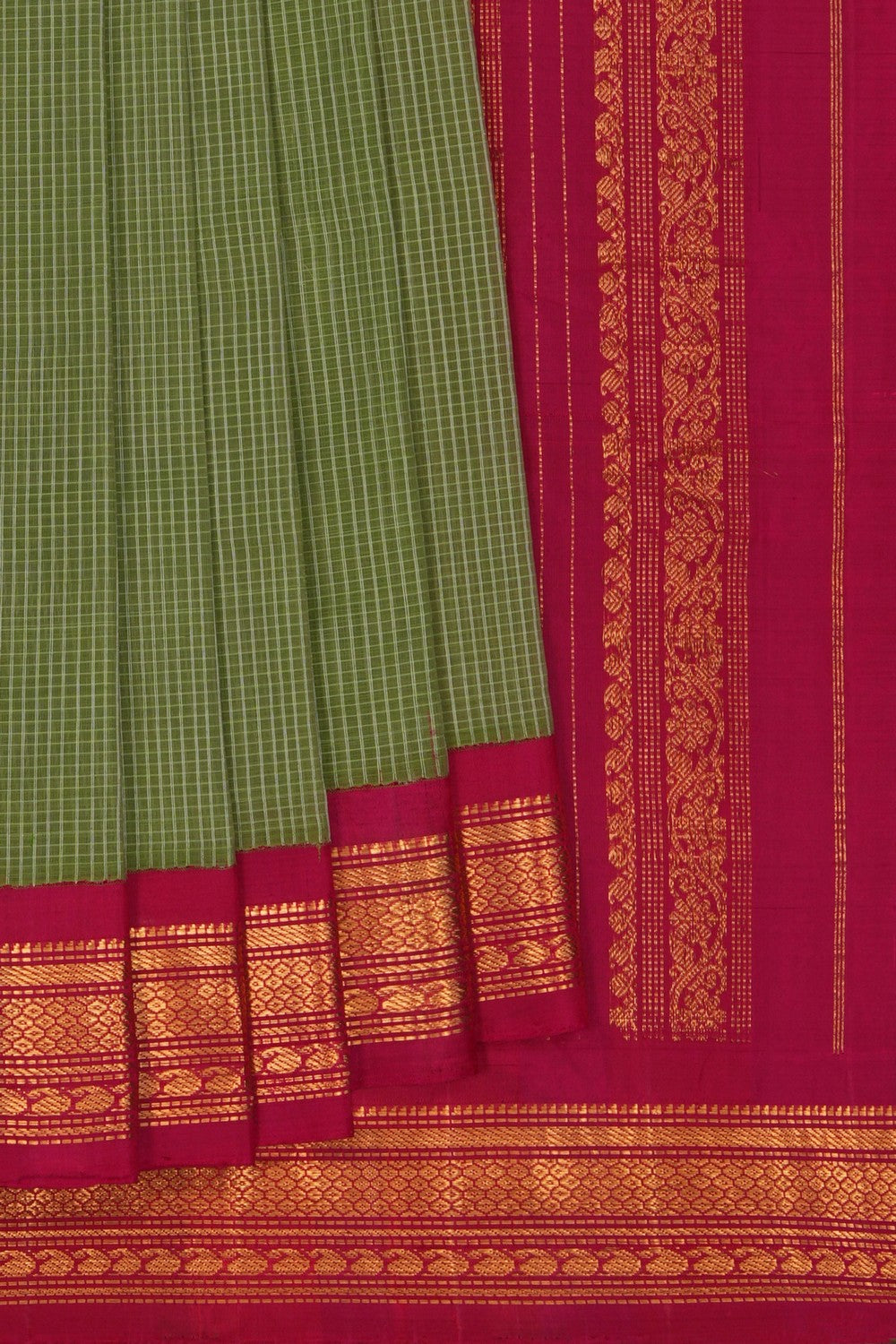 Image of Gadwal Cotton Silk Green Saree