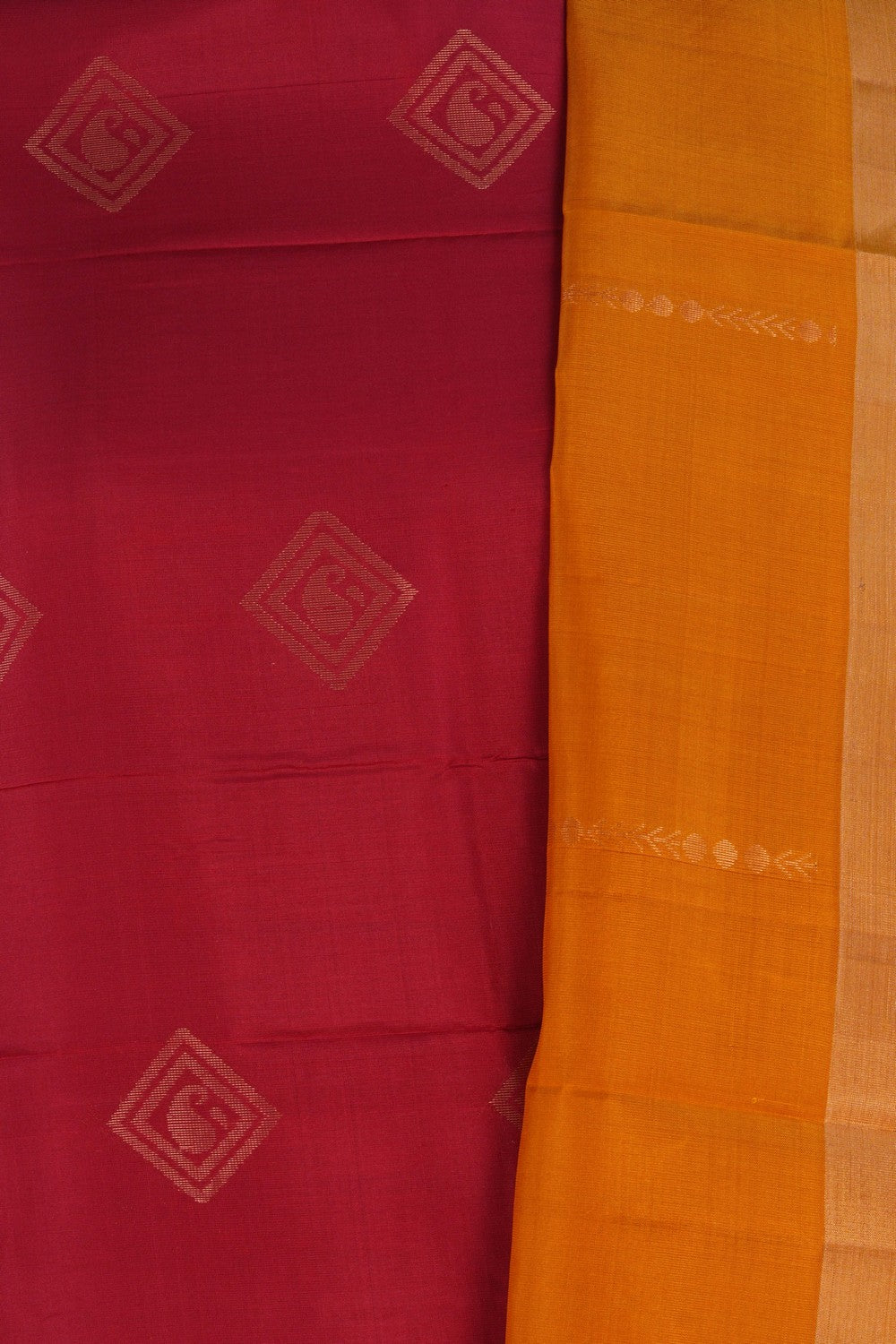 Image of Unstitched Suit Set Fabric (3 Pcs Set)