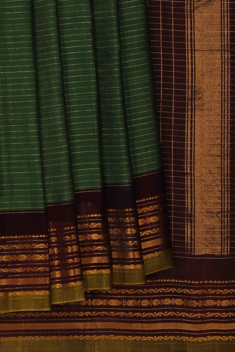 Image of Gadwal Cotton Silk Green Saree