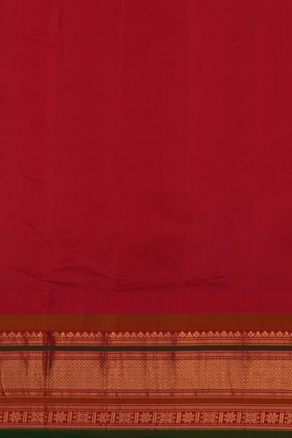 Gadwal Silk Beige Saree