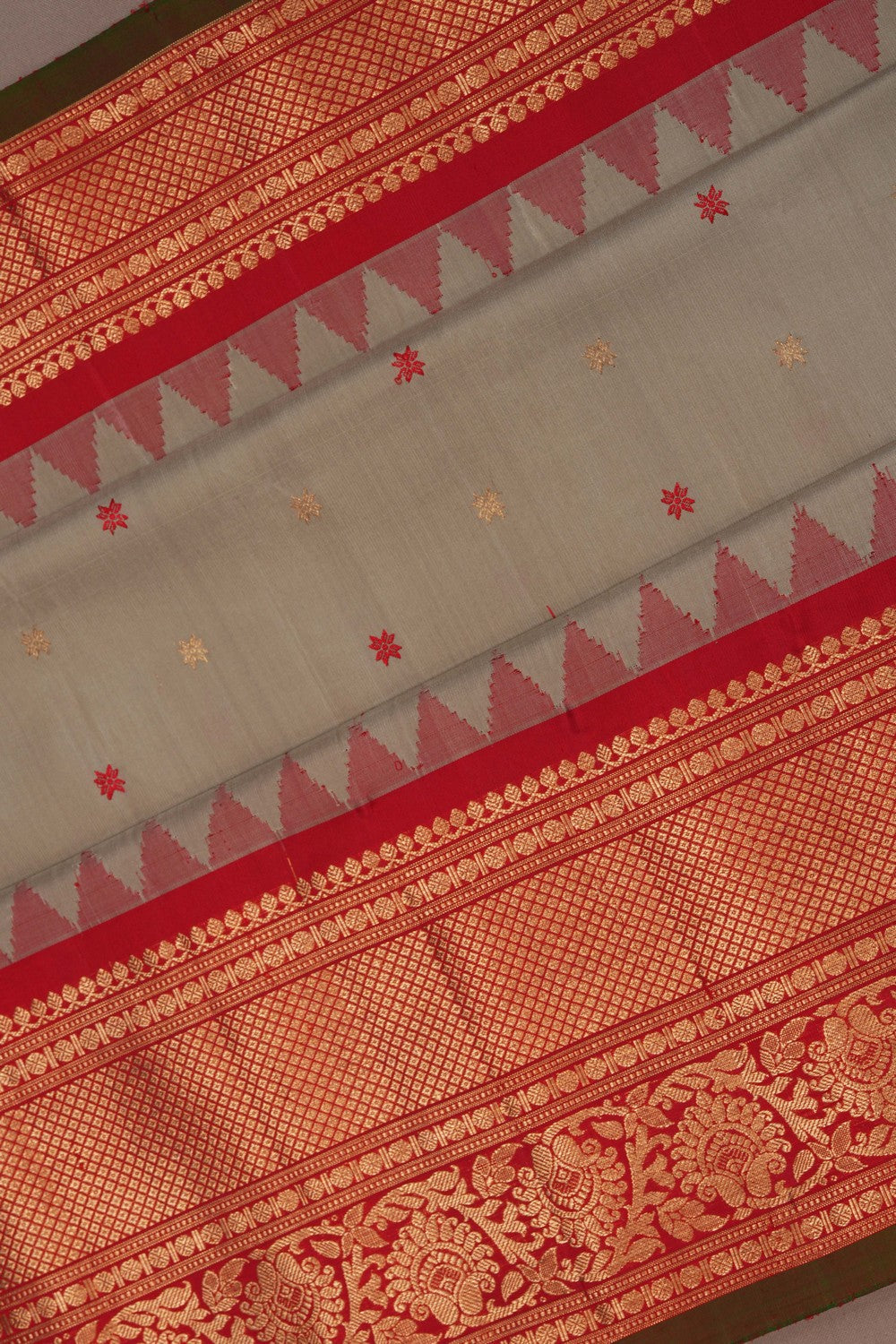 Image of Gadwal Silk Grey Saree