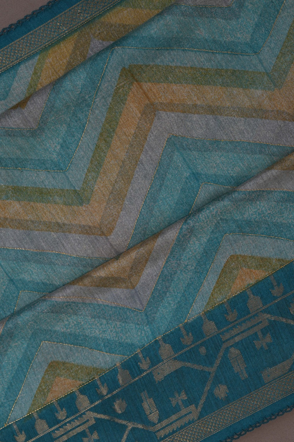 Image of A Tussar Chevron Printed Saree