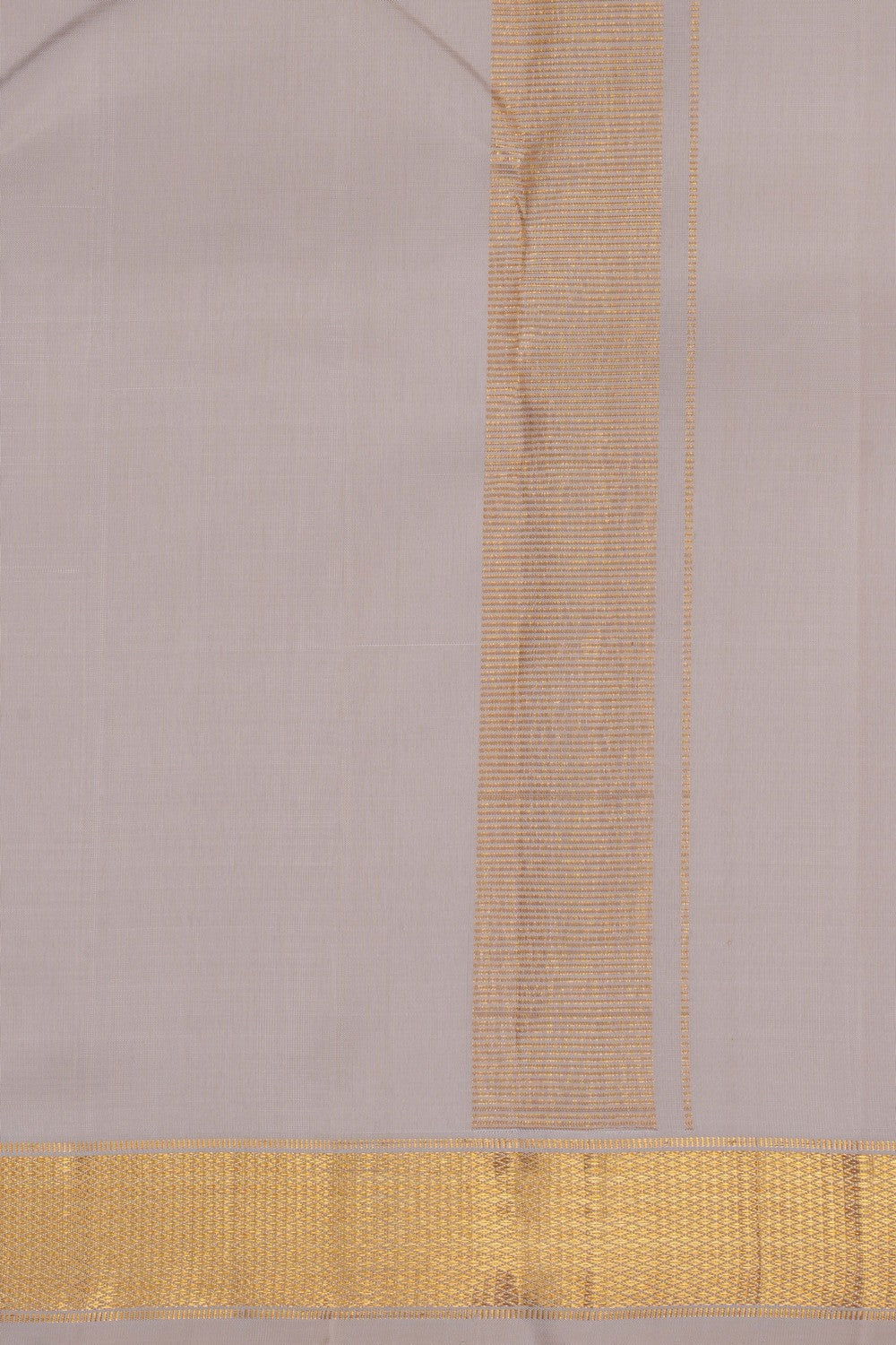 Image of Arani Silk Off-White Dhoti With Kanduva (8 X 4) 3 Pcs Set