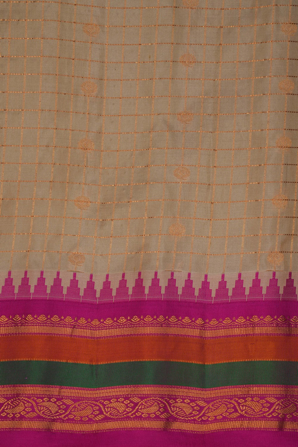 Image of Gadwal Silk Kattam Ivory Off-White Saree