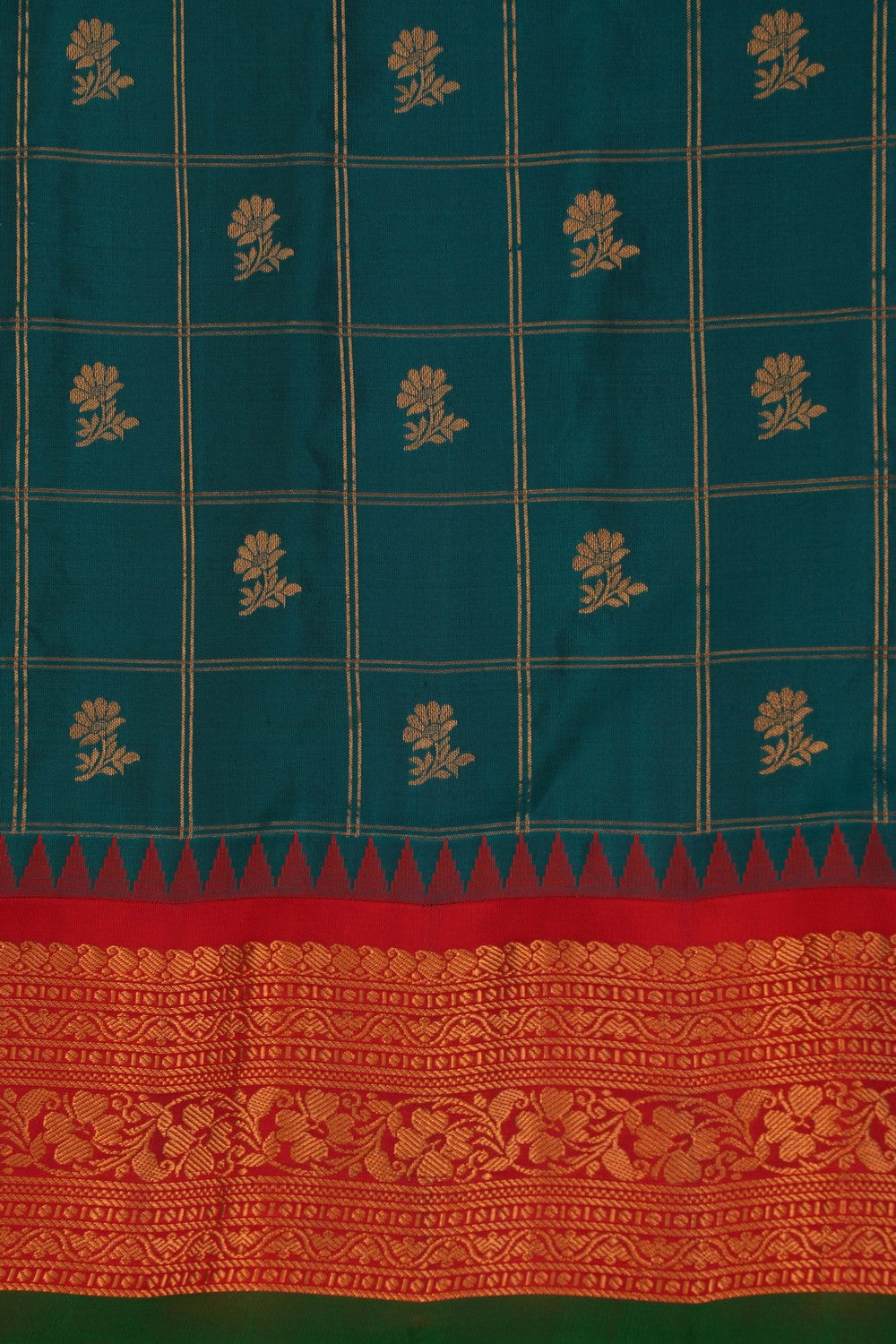Image of Gadwal Silk Kattam Peacock-Green Saree