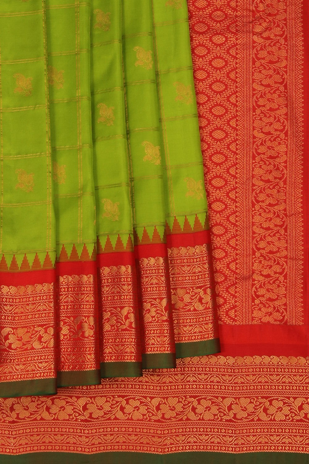 Image of Gadwal Silk Kattam Green Saree
