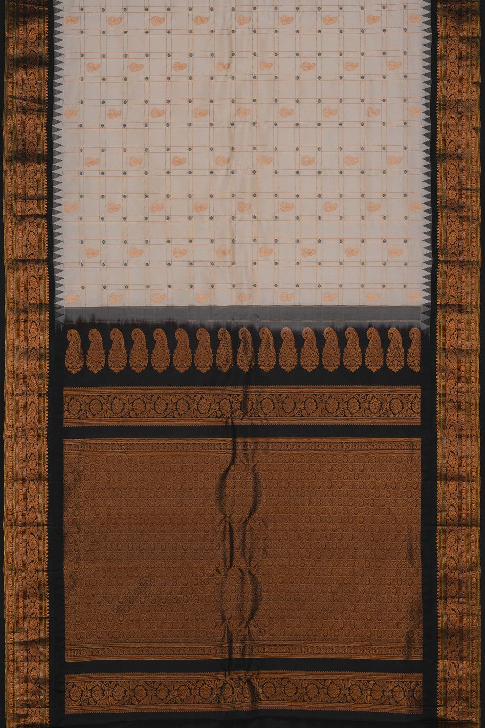 Image of Gadwal Silk Kattam Off-White Saree