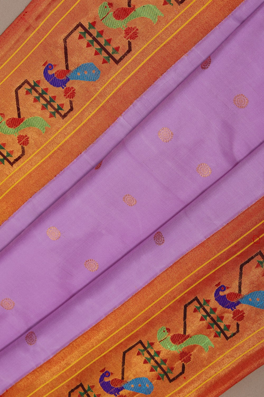 Image of This Paithani-Inspired Gadwal Lavender Pink Saree