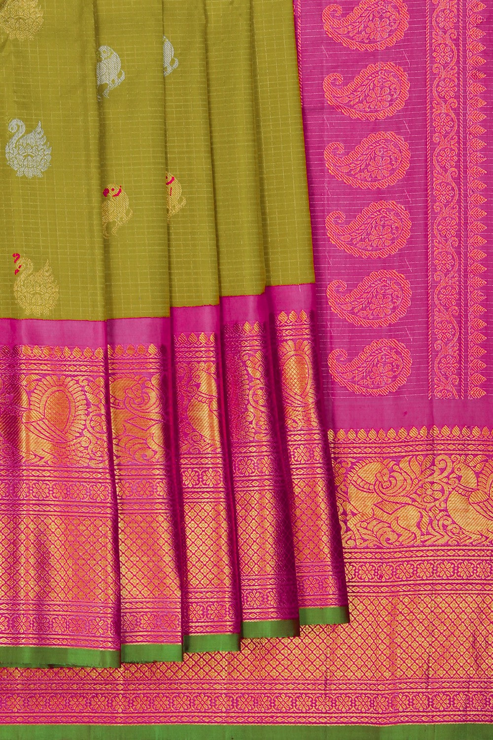 Image of Gadwal Silk Kattam Spring Green Saree