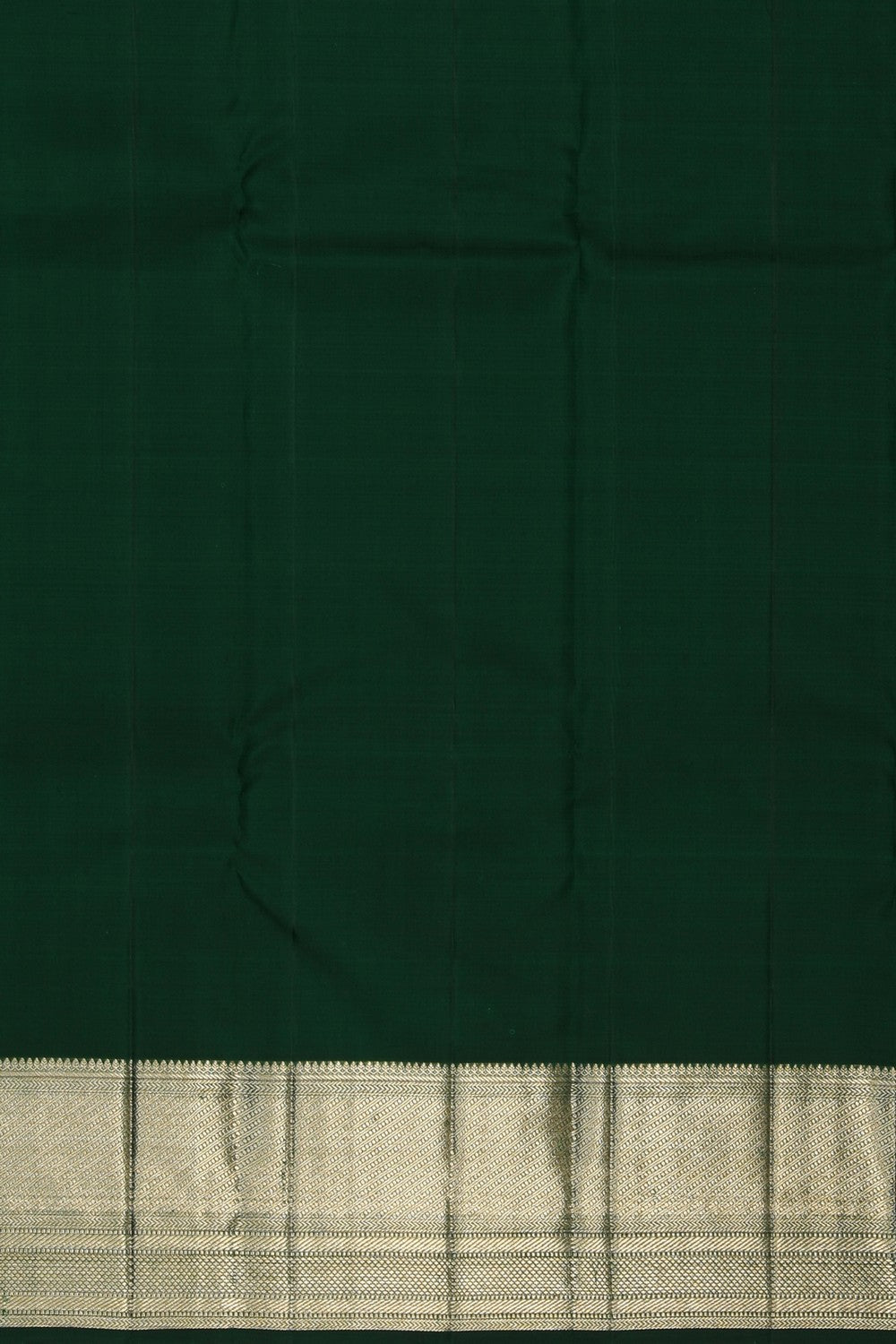 Image of Kanchipattu Leaf Green Saree