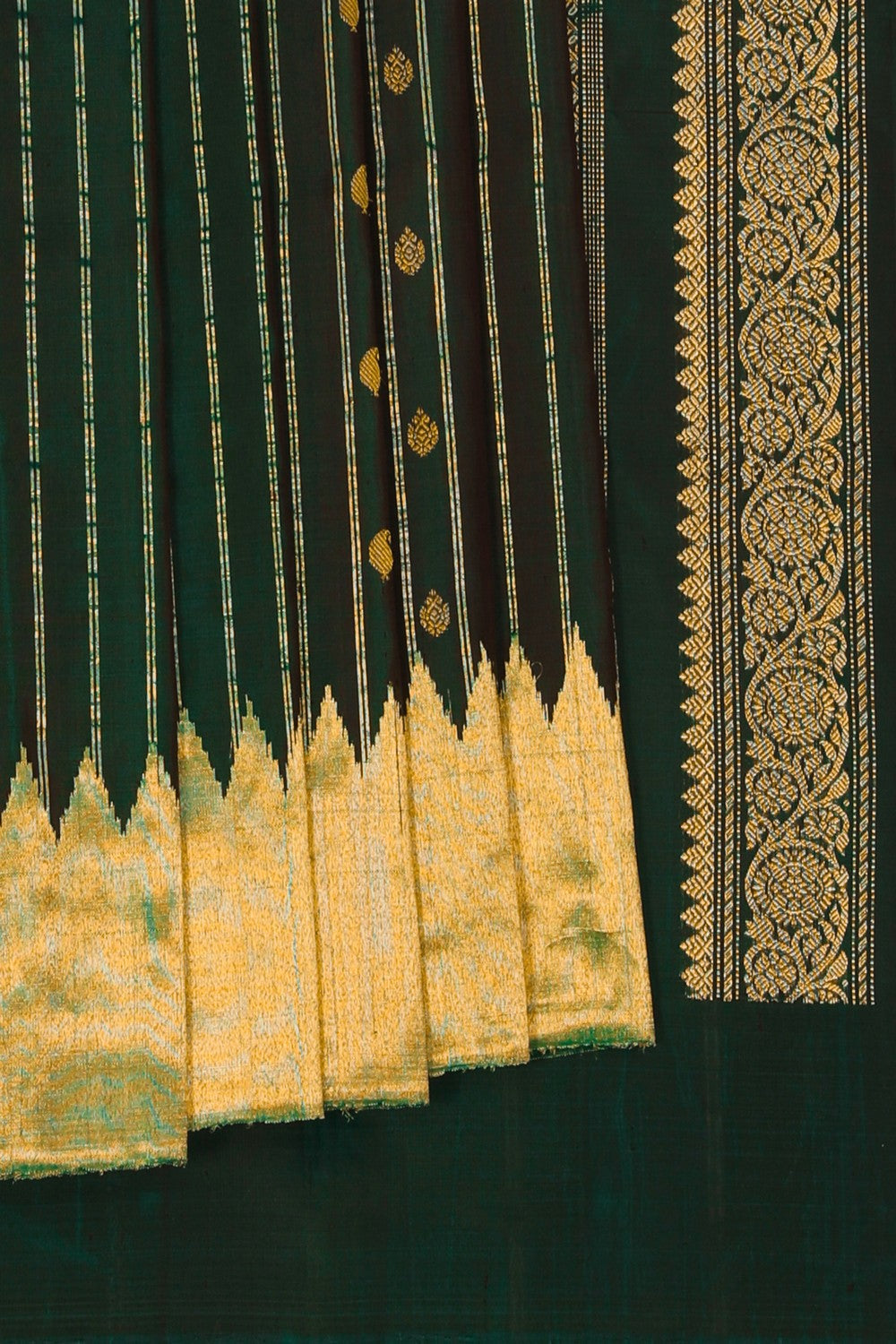Image of Gadwal Silk Green Saree