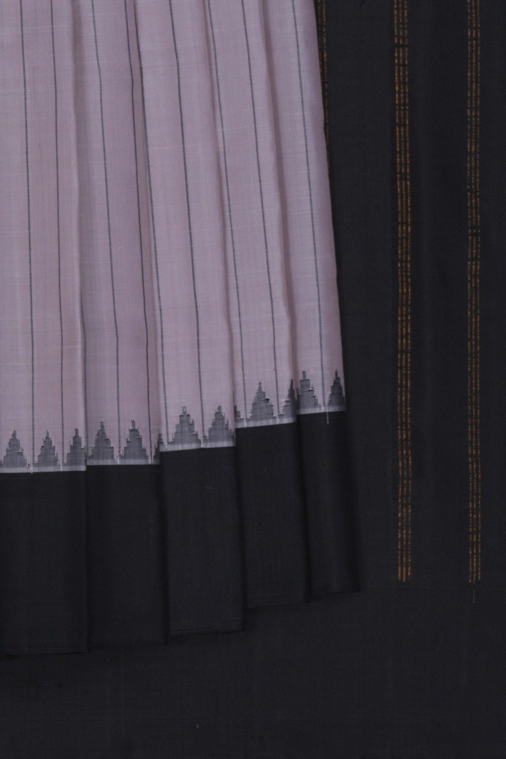 Image of Gadwal Silk Grey Saree