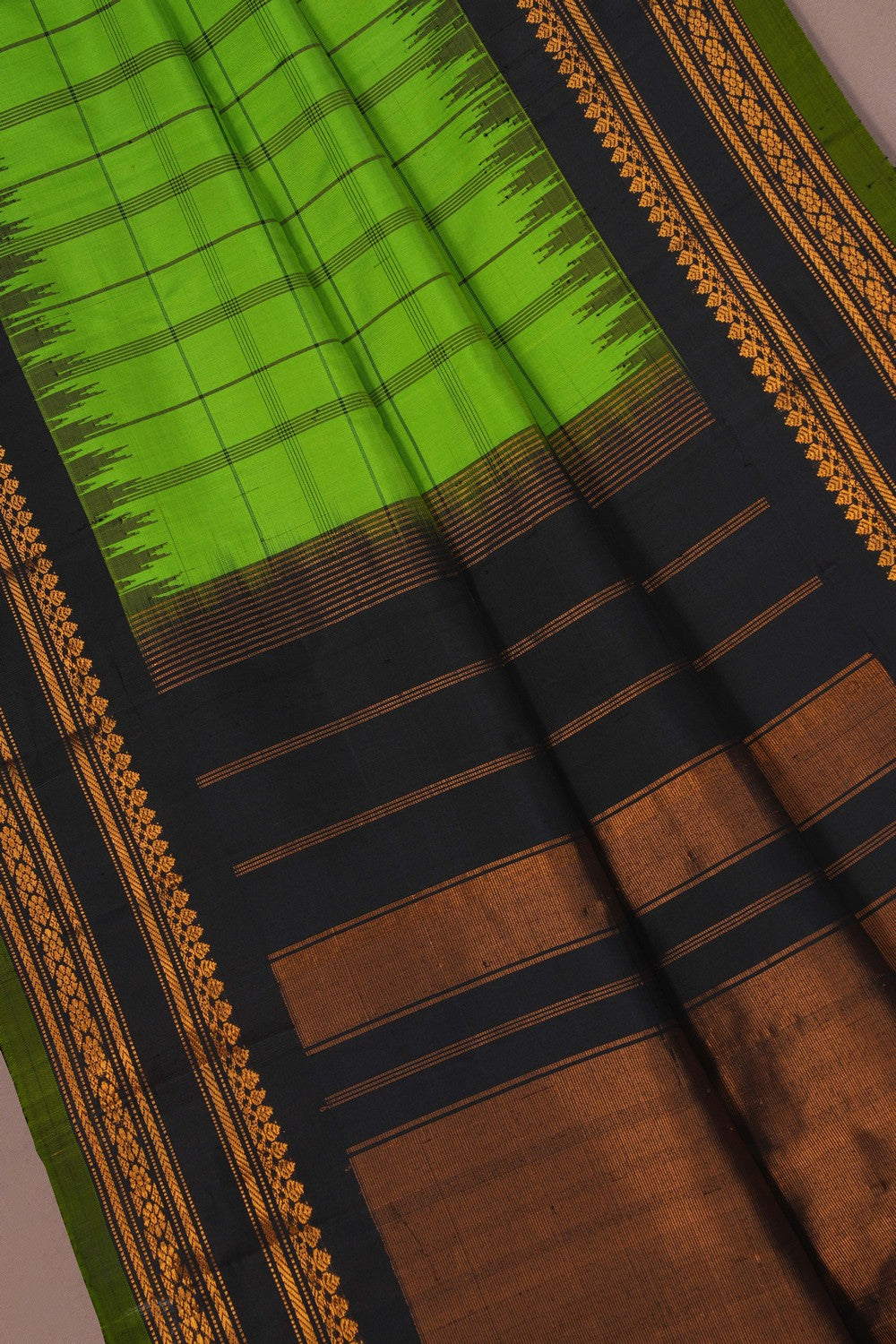 Image of Gadwal Silk Kattam Green Saree