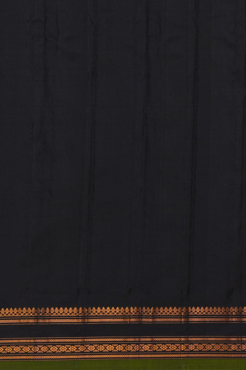 Image of Gadwal Silk Kattam Green Saree